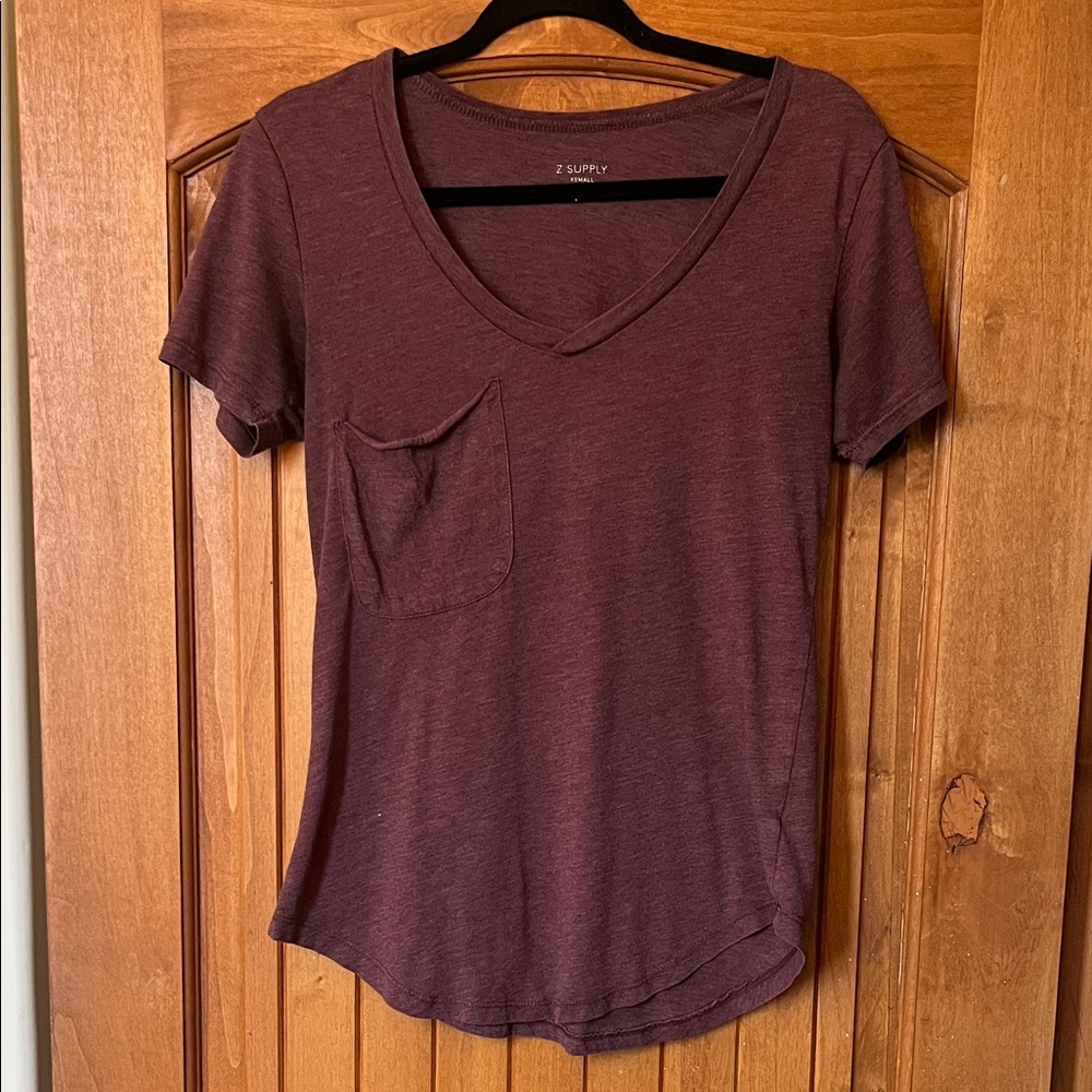Z Supply Women's Short Sleeve V-Neck Tee - Burgundy